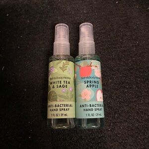 Bath & Body Works anti bacterial hand spray set